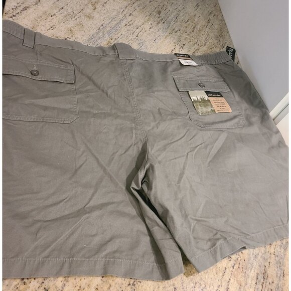 New! St. John's Bay Men Shorts 54 Green Gray Cargo Twill Hiking Button 9" Inseam - Picture 11 of 13